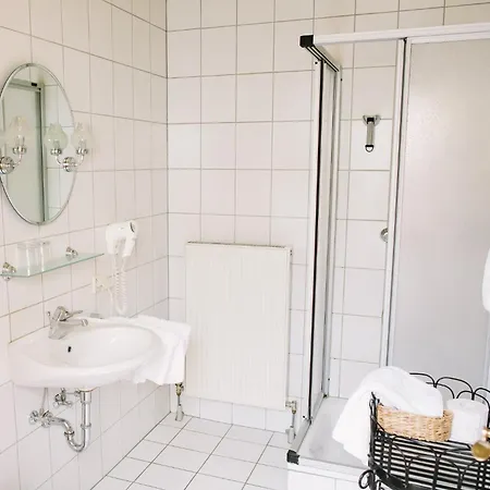 Hotel Jungbraeu