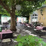 فندق Jungbraeu